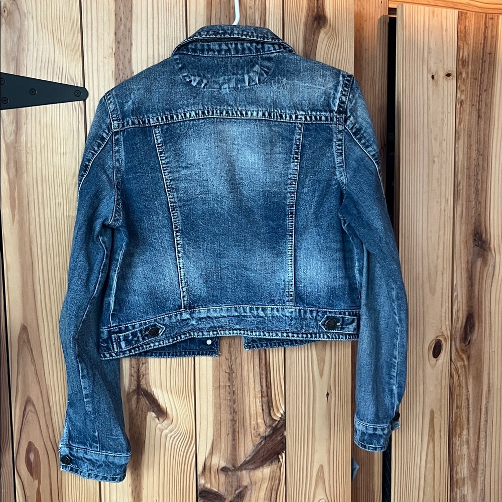 Wallflower Light Blue Women's Denim Jacket - Picture 5 of 6